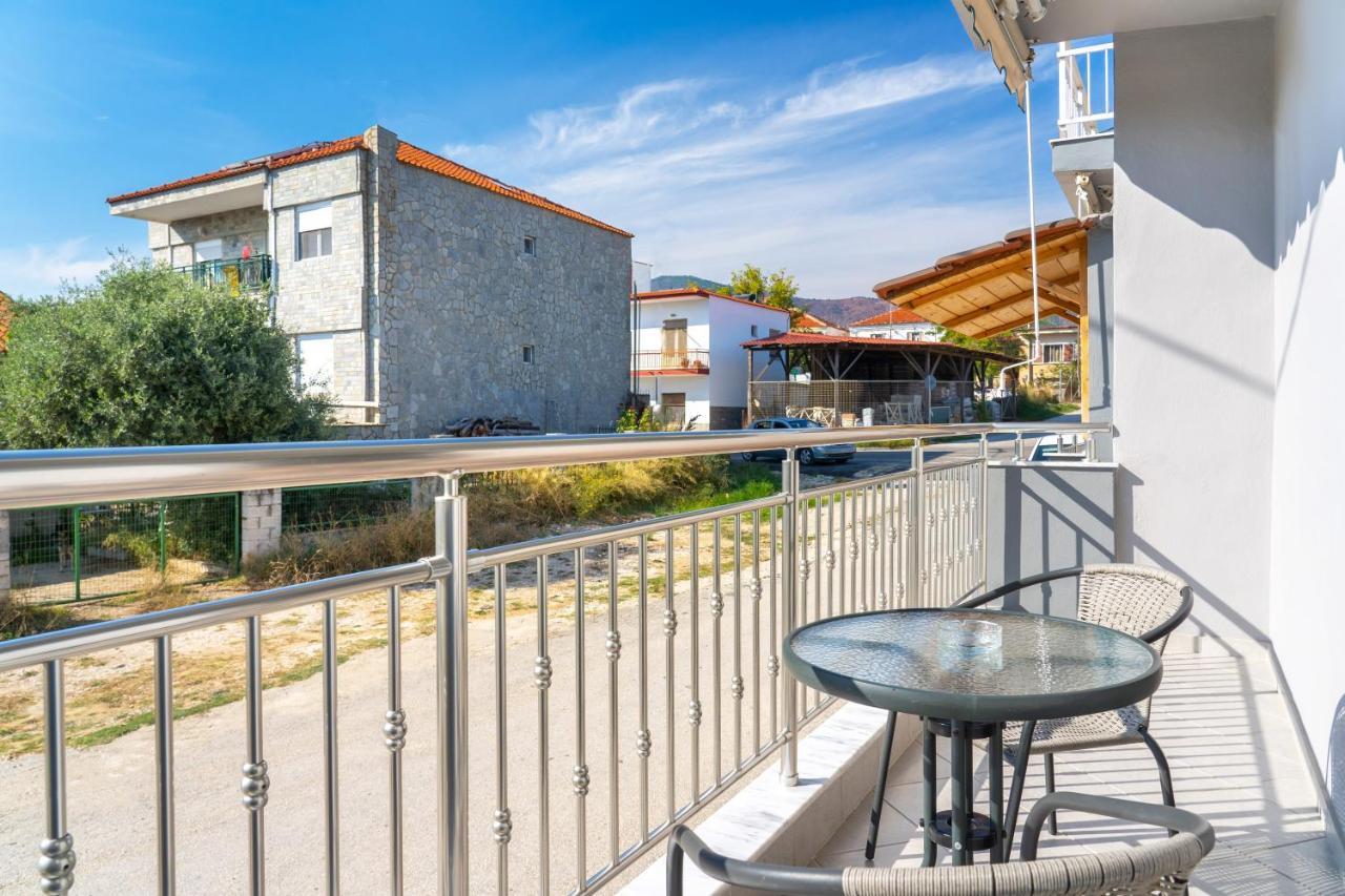 לימנריה Kentrikon Rooms III & Mint House מראה חיצוני תמונה