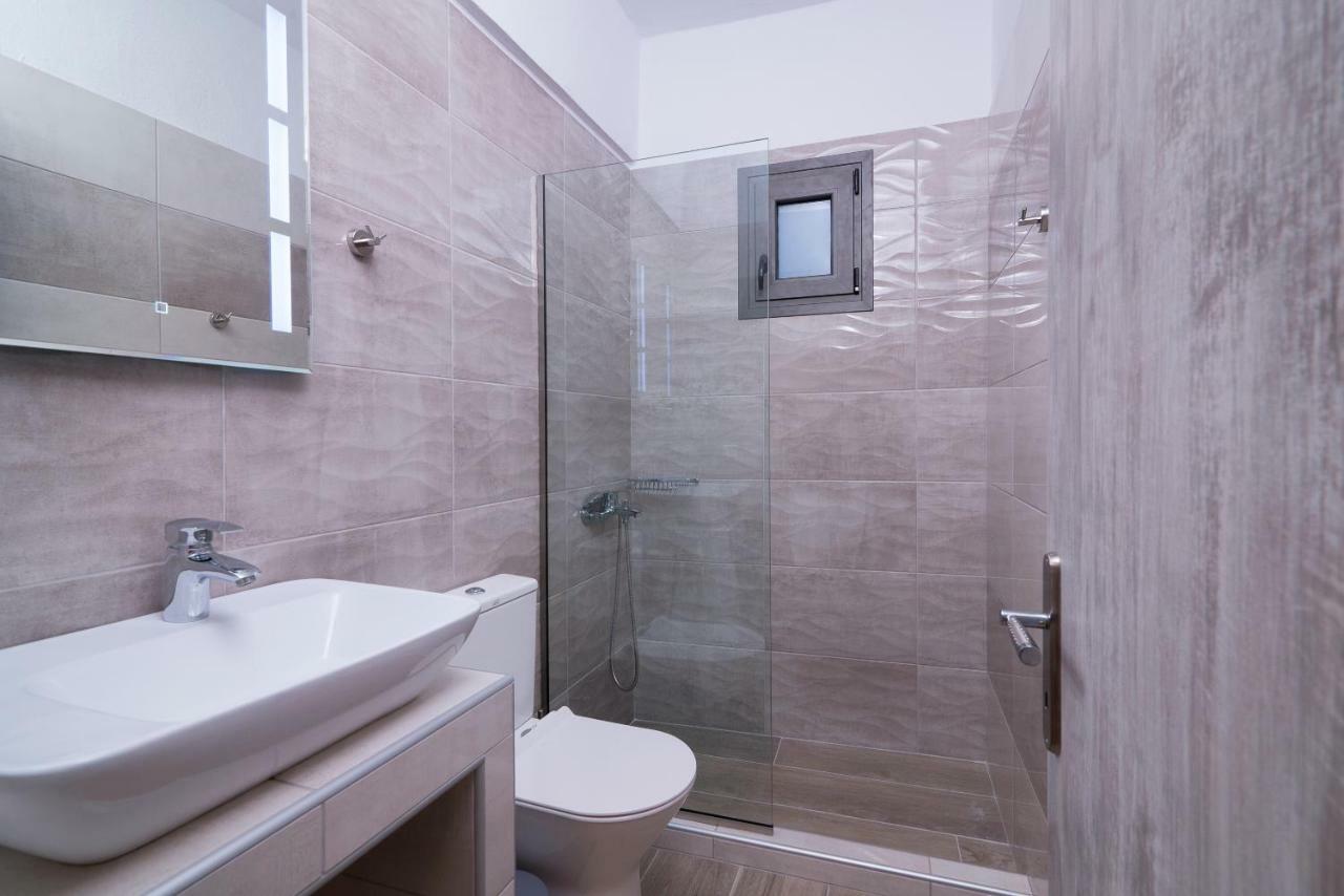 לימנריה Kentrikon Rooms III & Mint House מראה חיצוני תמונה